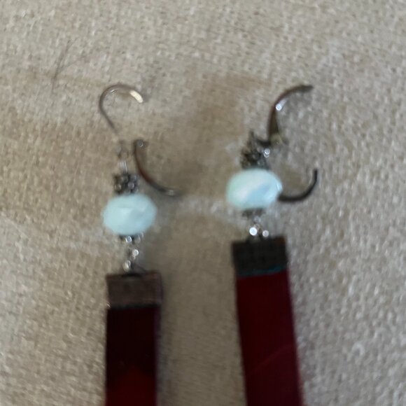 earrings - Picture 2 of 4